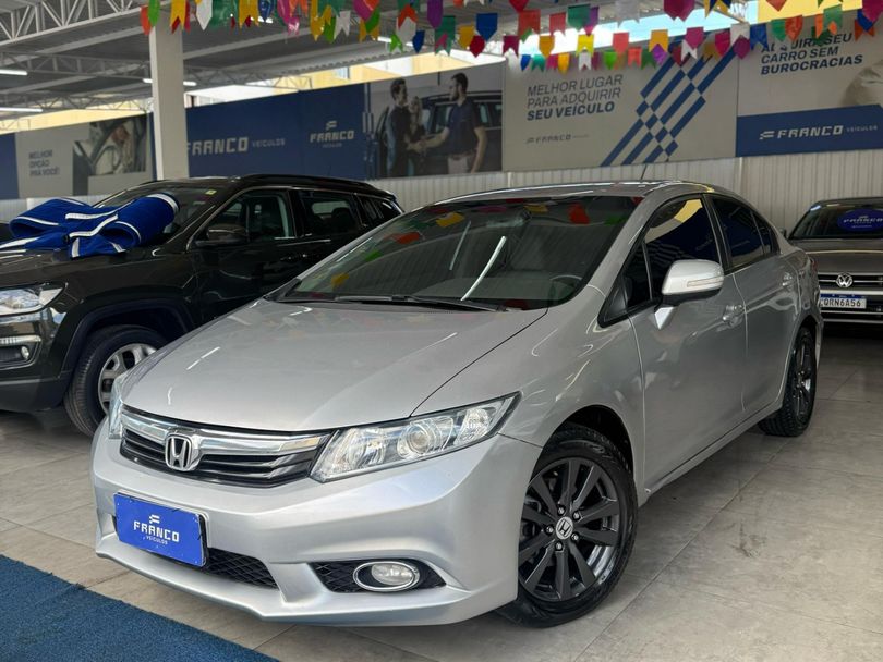 Honda Civic Sedan LXR 2.0 Flexone 16V Aut. 4p
