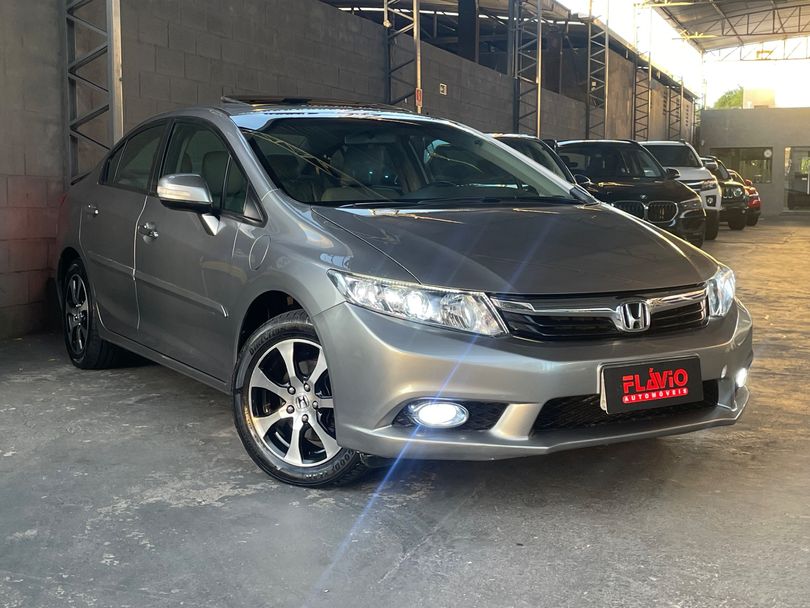 Honda Civic Sedan EXS 1.8/1.8 Flex 16V Aut. 4p