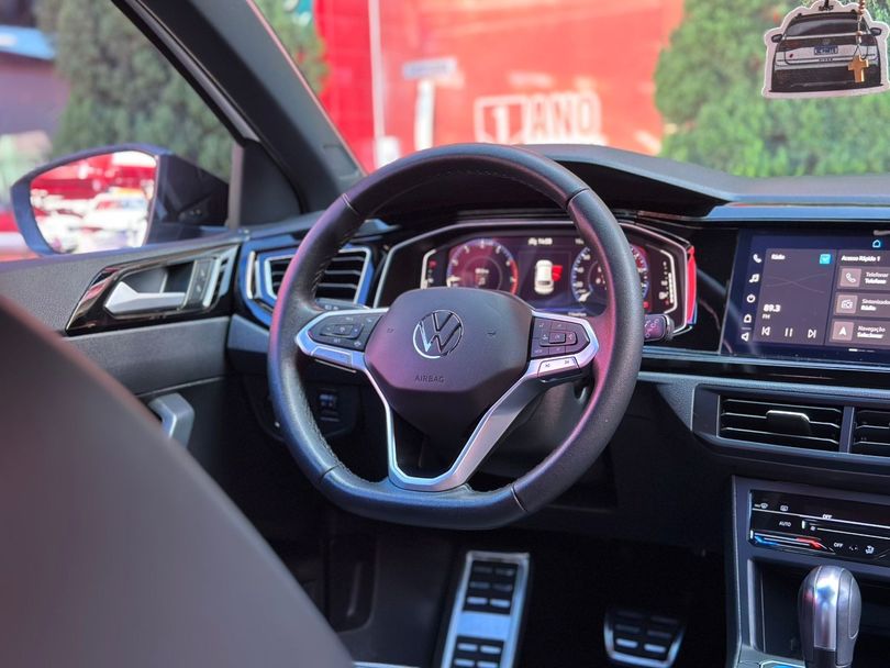 VolksWagen Nivus Highline 1.0 200 TSI Flex Aut.