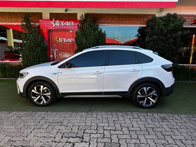 VolksWagen Nivus Highline 1.0 200 TSI Flex Aut.