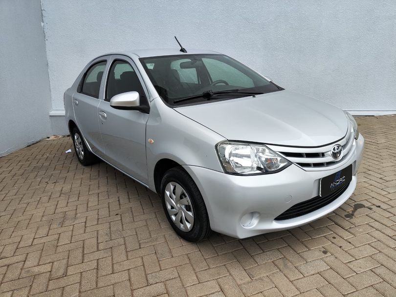 Toyota ETIOS X Sedan 1.5 Flex 16V 4p Aut.
