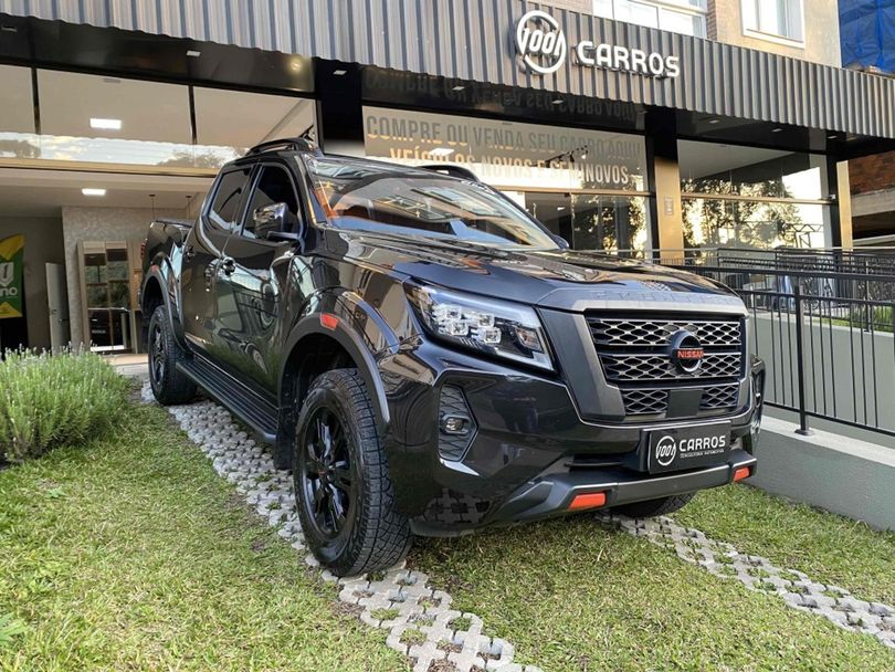 NISSAN 2.3 16V TURBO DIESEL PRO4X CD 4X4 AUTOMÁTICO