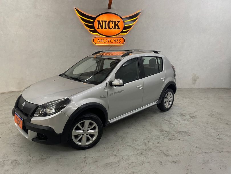 Renault SANDERO STEPWAY Hi-Flex 1.6 16V 5p Aut.