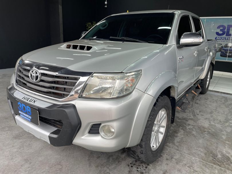 Toyota Hilux CD SRV D4-D 4x4 3.0 TDI Diesel Aut