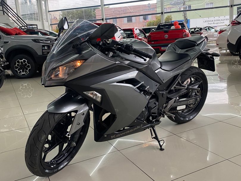 KAWASAKI NINJA 300