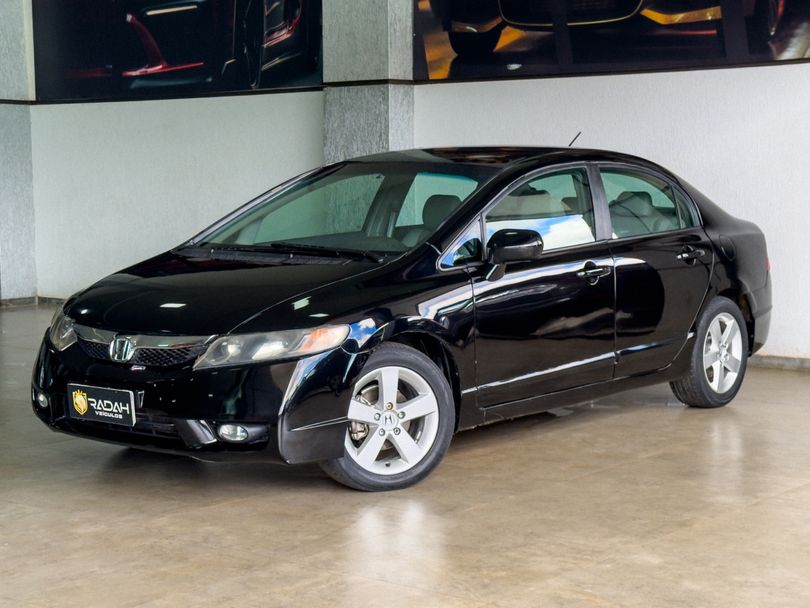 Honda Civic Sedan LXS 1.8/1.8 Flex 16V Mec. 4p