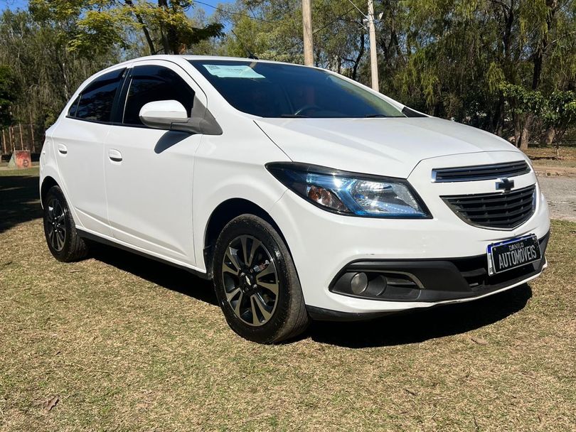 Chevrolet ONIX HATCH LTZ 1.4 8V FlexPower 5p Mec.