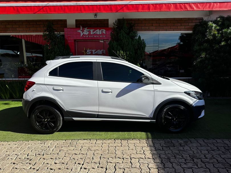 Chevrolet ONIX HATCH ACTIV 1.4 8V Flex 5P Aut.