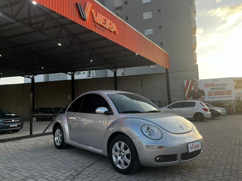 VolksWagen New Beetle 2.0 Mi Mec./Aut.