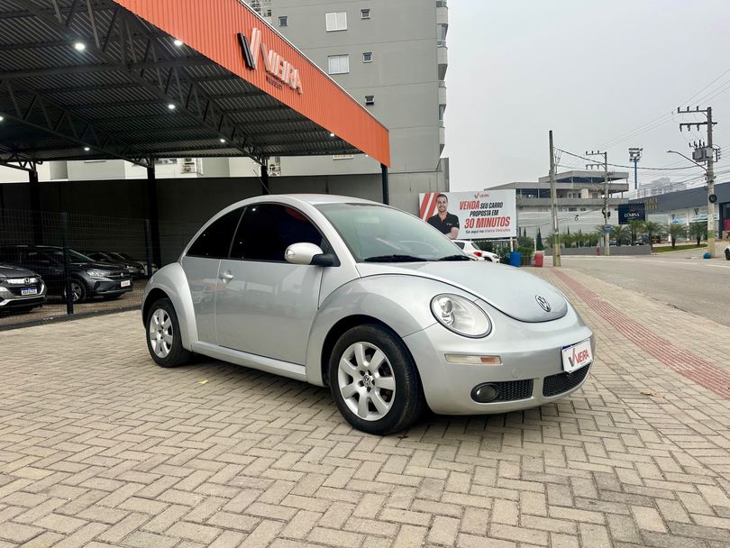 VolksWagen New Beetle 2.0 Mi Mec./Aut.