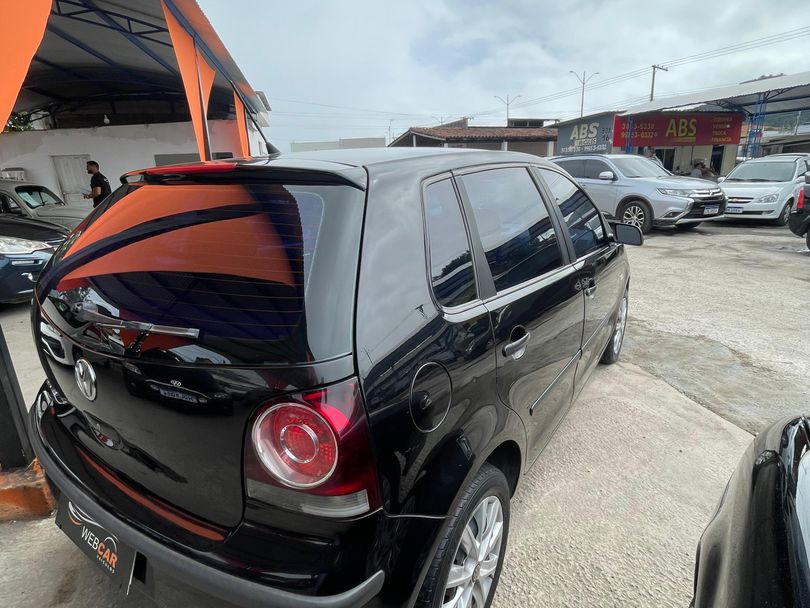 VolksWagen Polo 1.6 Mi/S.Ouro 1.6 Mi Tot.Flex 8V 5p