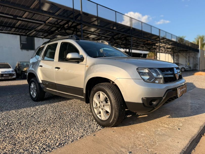 Renault DUSTER Expression 1.6 Hi-Flex 16V Mec.