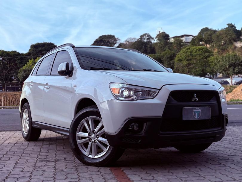 Mitsubishi ASX 2.0 16V 160cv Aut.