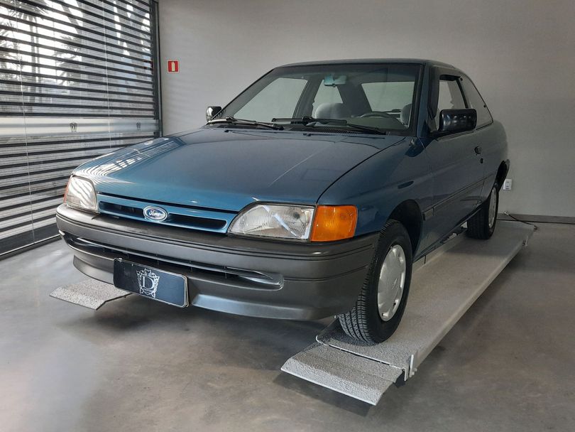 Ford Escort GL 1.8i / 1.8