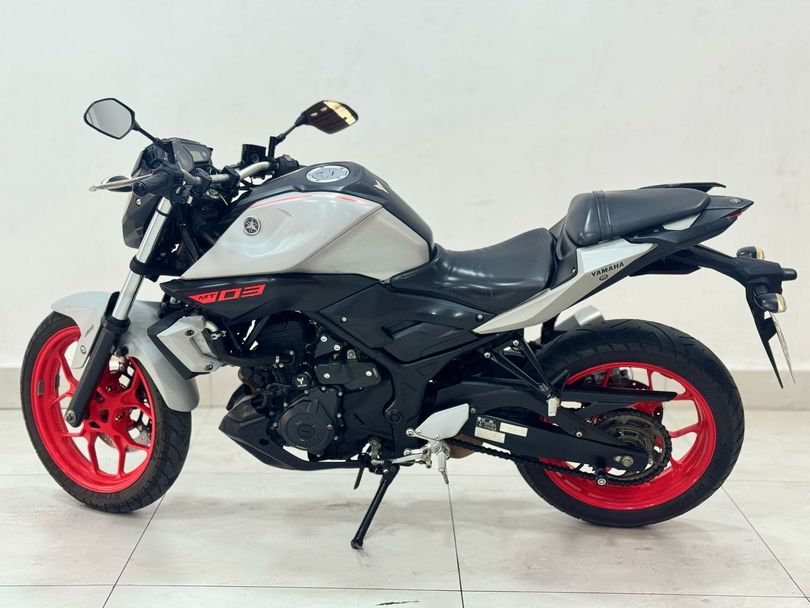YAMAHA MT-03 321/ABS