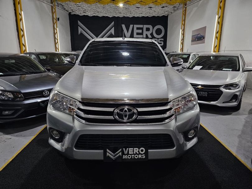 Toyota Hilux CD SRV 4x2 2.7 Flex 16V Aut.