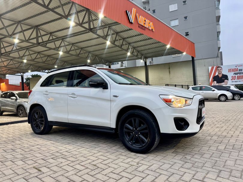 Mitsubishi ASX 2.0 16V 4x4 160cv Aut.