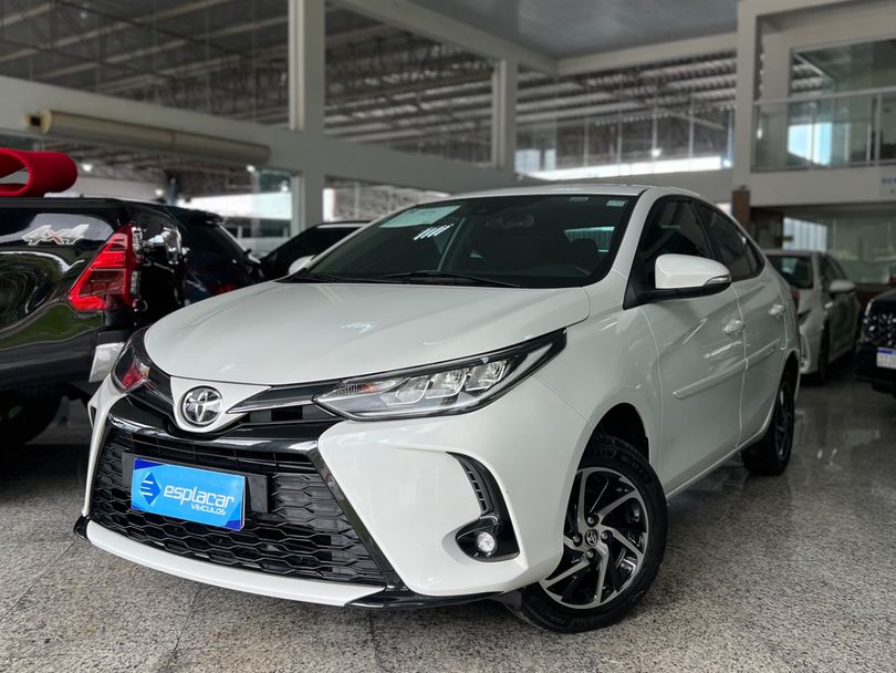 Toyota YARIS XLS Sedan 1.5 Flex 16V 4p Aut.
