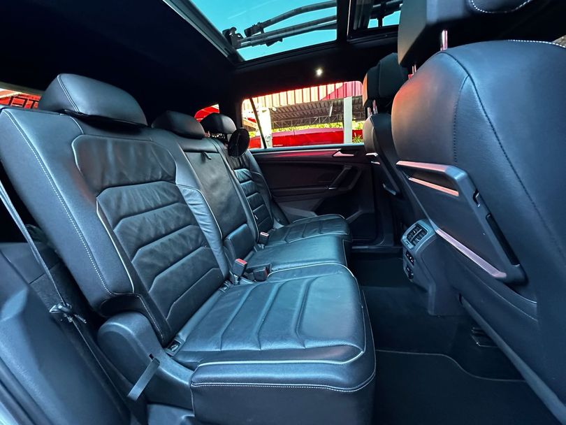 VolksWagen TIGUAN Allspac R-Line 350 TSI 2.0 4x4