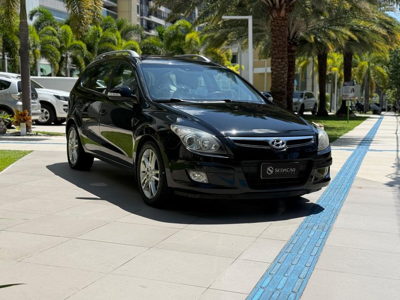 Hyundai i30cw 2.0 16V 145cv Aut. 5p
