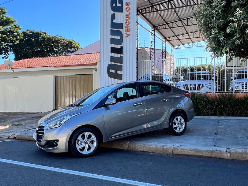 Hyundai 1.6 PREMIUM AT