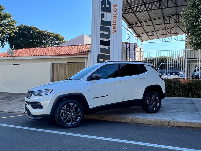 Jeep COMPASS T270 80 Anos 1.3 TB 4x2 Flex Aut