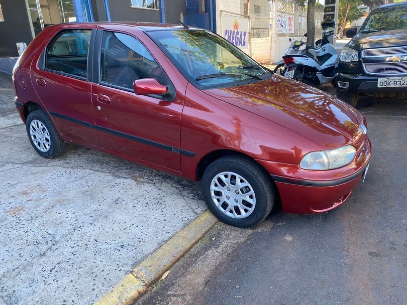 Fiat Palio EDX 1.0 mpi 4p