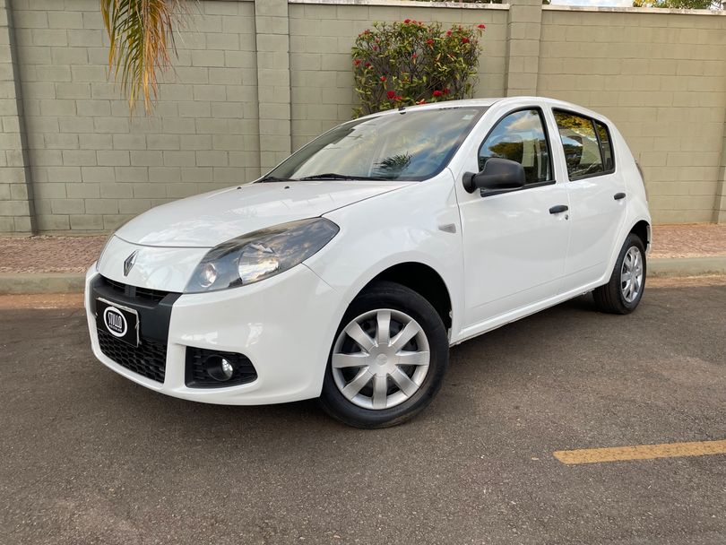 Renault SANDERO Expression Hi-Flex 1.6 8V 5p
