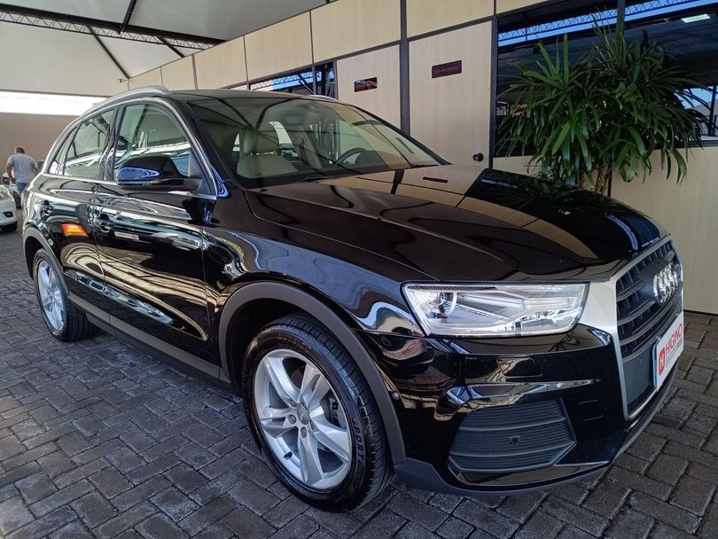 Audi Q3 1.4 TFSI Ambiente Plus S Tronic (Flex)