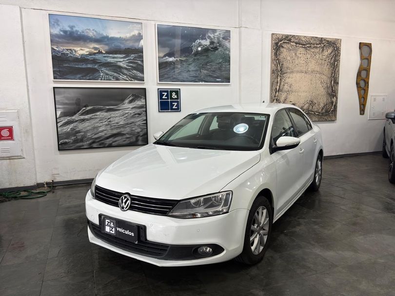 VolksWagen JETTA Comfortline 2.0 T.Flex 8V 4p Tipt.