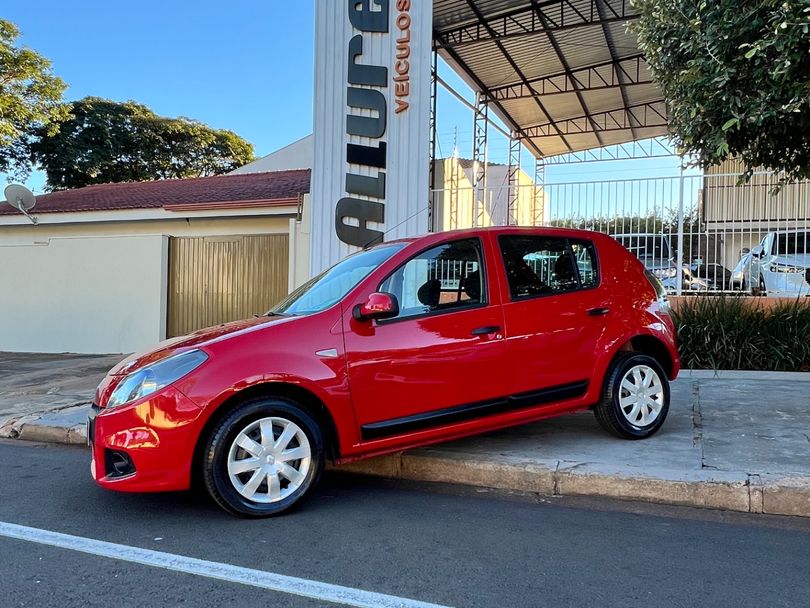 Renault SANDERO Expression Hi-Flex 1.6 8V 5p