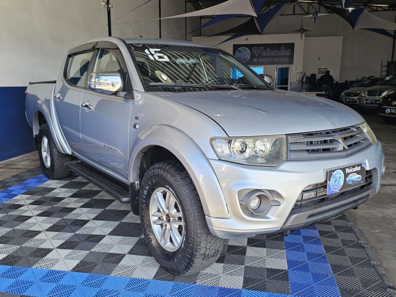 Mitsubishi L200 Triton HPE 3.2 CD TB Int.Diesel Aut