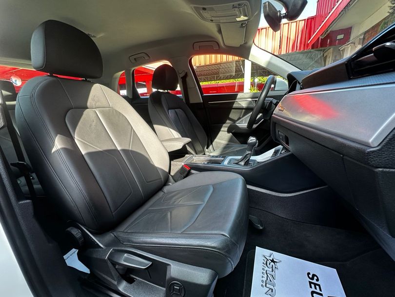 Audi Q3 Prest. 1.4 TFSI Flex/Prest. S-tronic