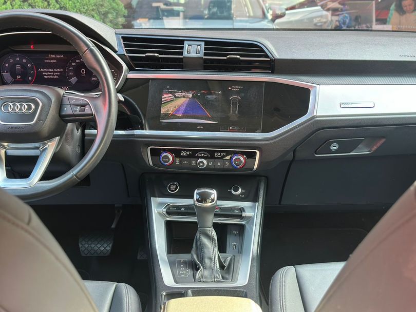 Audi Q3 Prest. 1.4 TFSI Flex/Prest. S-tronic