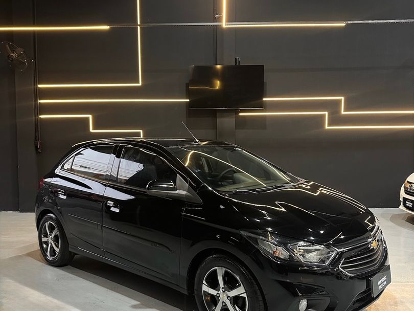 Chevrolet ONIX HATCH LTZ 1.4 8V FlexPower 5p Mec.