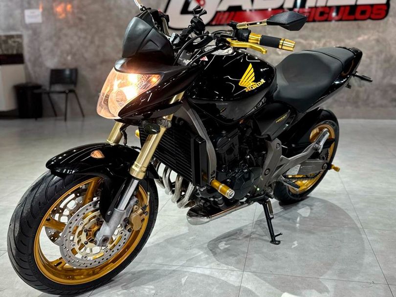 HONDA CB 600F HORNET