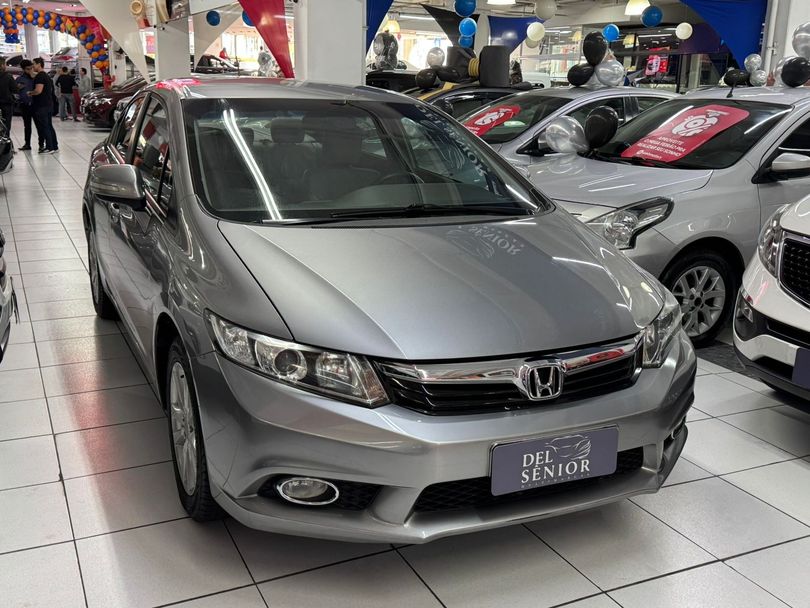 Honda Civic Sedan LXR 2.0 Flexone 16V Aut. 4p
