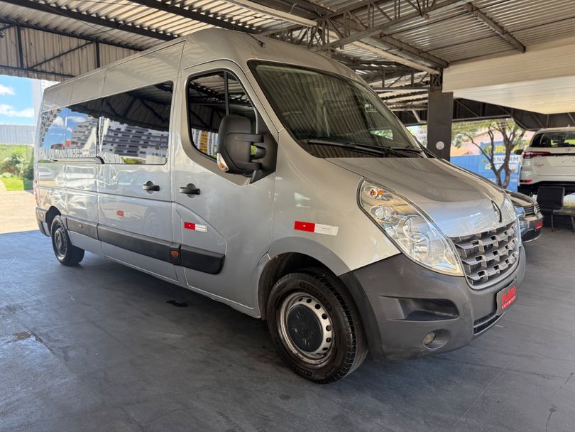 Renault Master 2.3 dCi Executive Longo 16L Dies