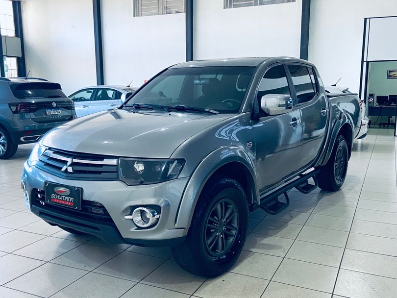 Mitsubishi L200 Triton HPE 3.2 CD TB Int.Diesel Aut