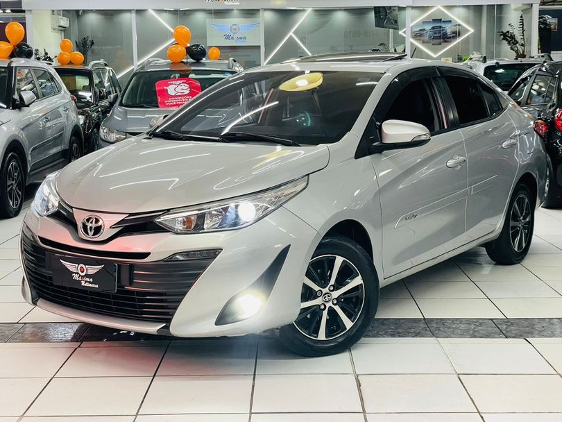 Toyota YARIS XLS Connect Sed. 1.5 Flex 16V Aut.
