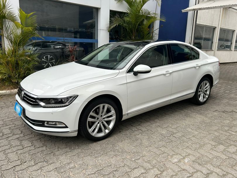 VolksWagen Passat Highline 2.0 TSI 220cv Tip.