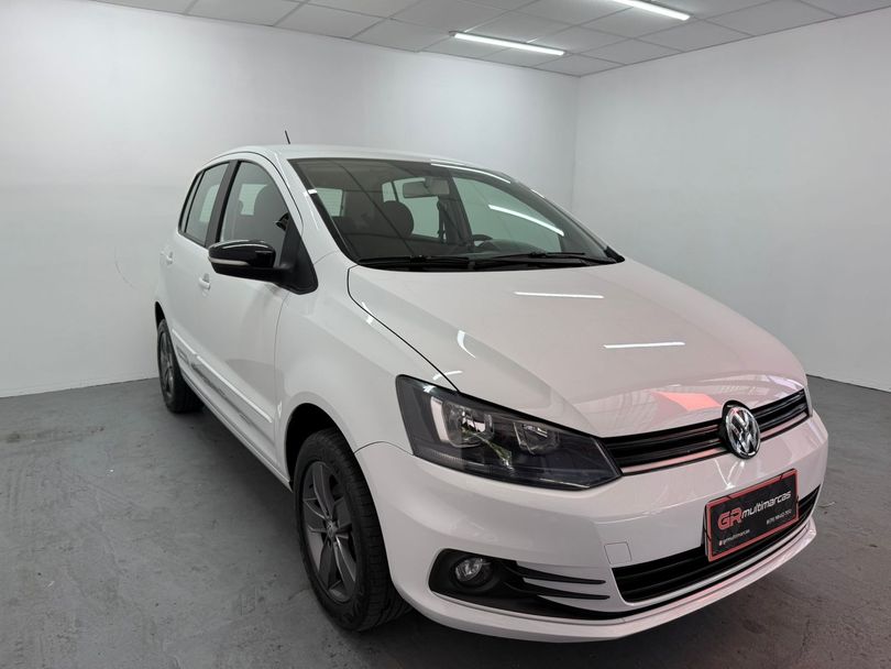 VolksWagen Fox Connect 1.6 Flex 8V 5p