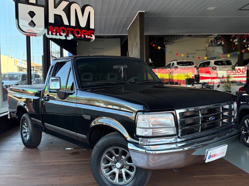 Ford F-1000 Lightning/ Super 4.9i