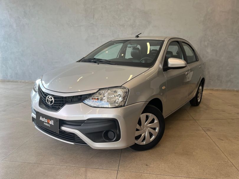 Toyota ETIOS XS Sedan1.5 Flex 16V 4p Mec.