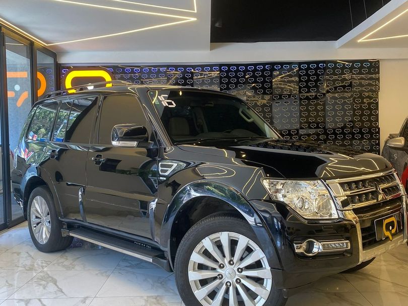 Mitsubishi Pajero HPE Full 3.8 V6 250cv 5p Aut.