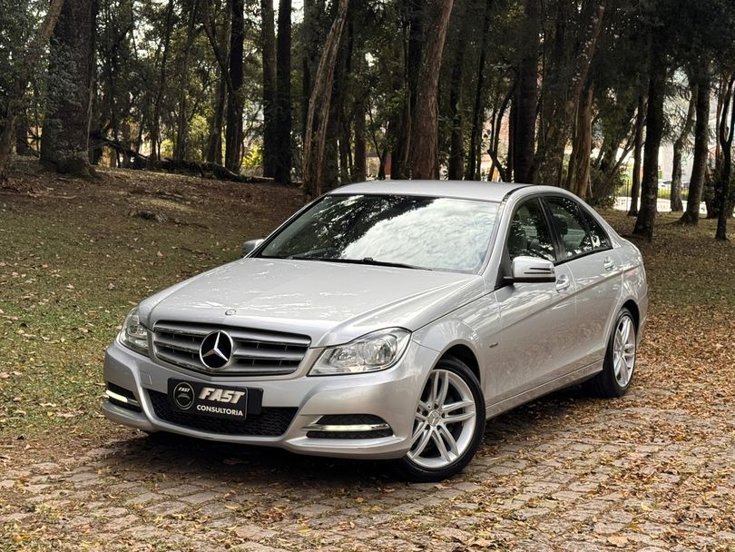 Mercedes C-180 CGI Classic 1.8 16V 156cv Aut.