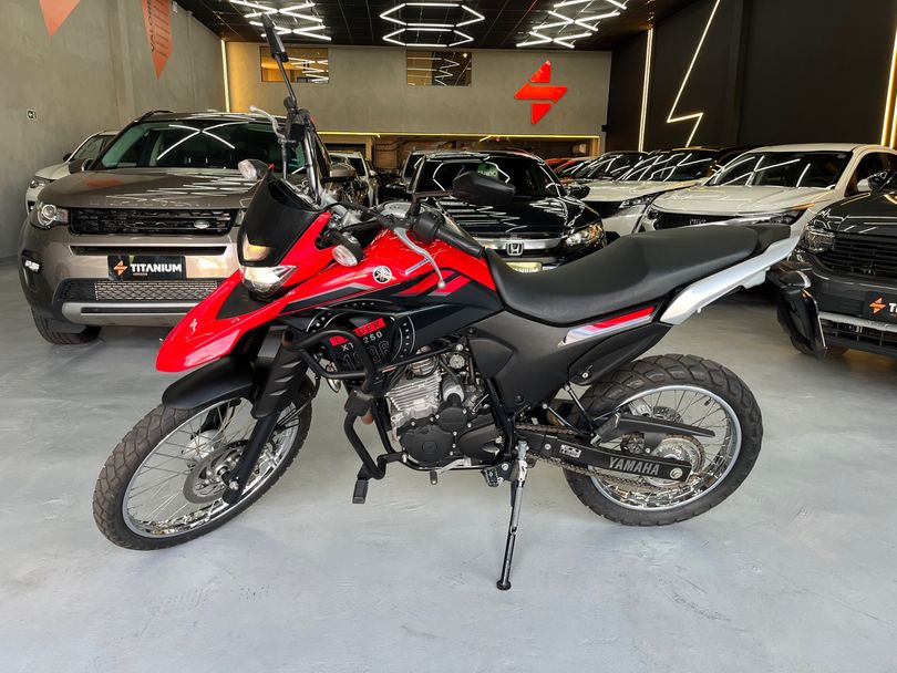 YAMAHA XTZ 250 LANDER 249cc/LANDER BLUEFLEX/ABS