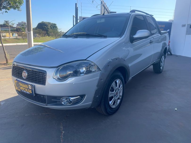 Fiat Strada Trekking 1.6 16V Flex CD