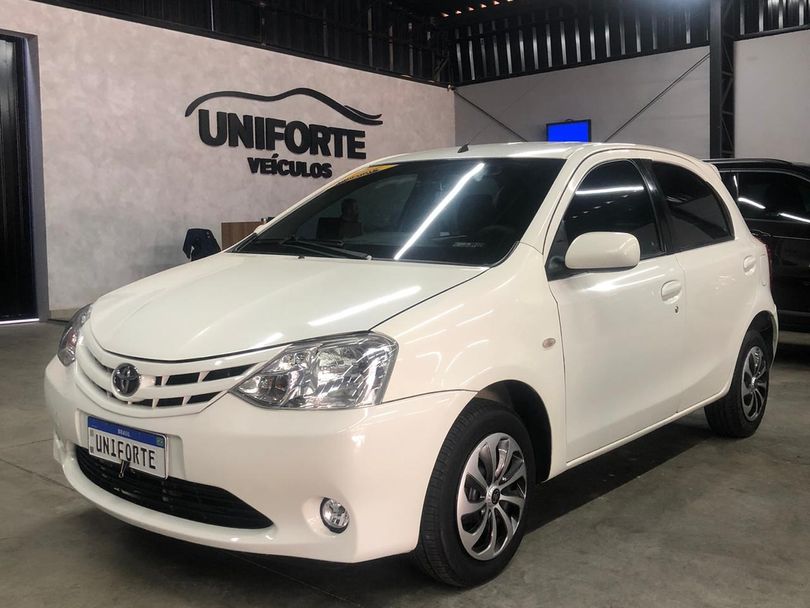 Toyota ETIOS XS  1.3 Flex 16V 5p Mec.