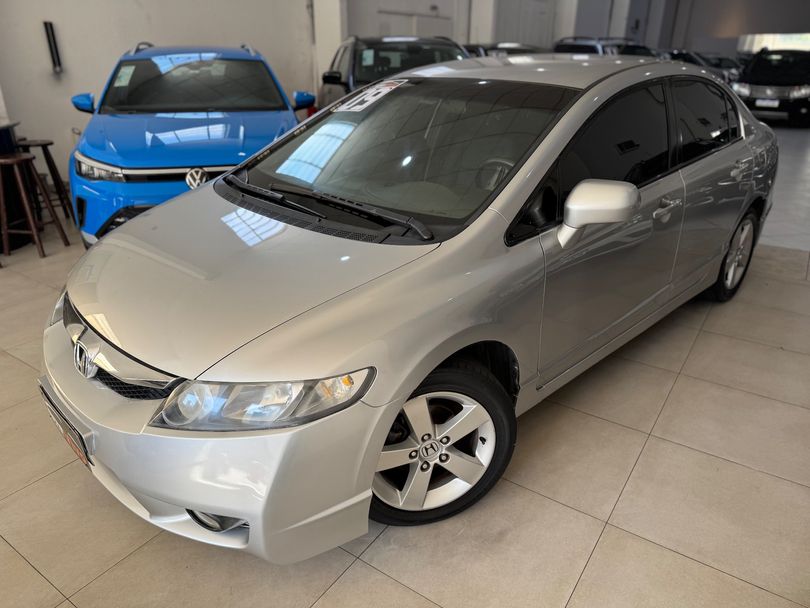 Honda Civic Sedan LXS 1.8/1.8 Flex 16V Mec. 4p